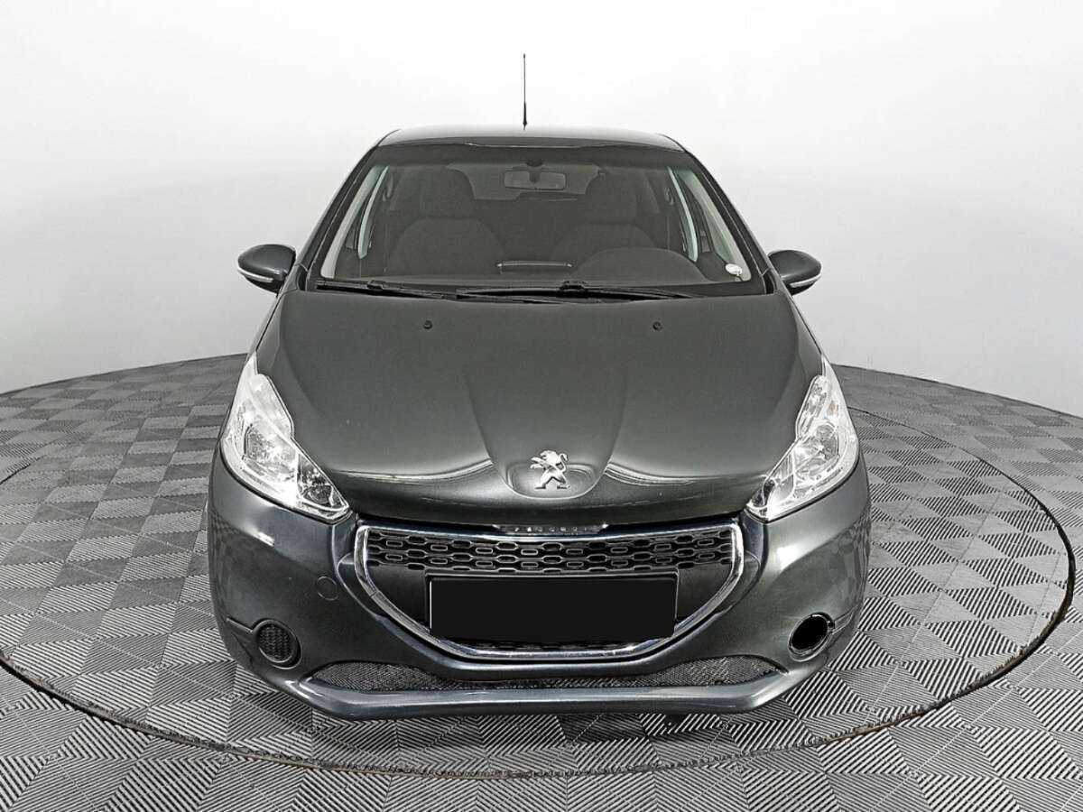 Купить Peugeot 208, 2013, 108 259 км.. Фото: #1