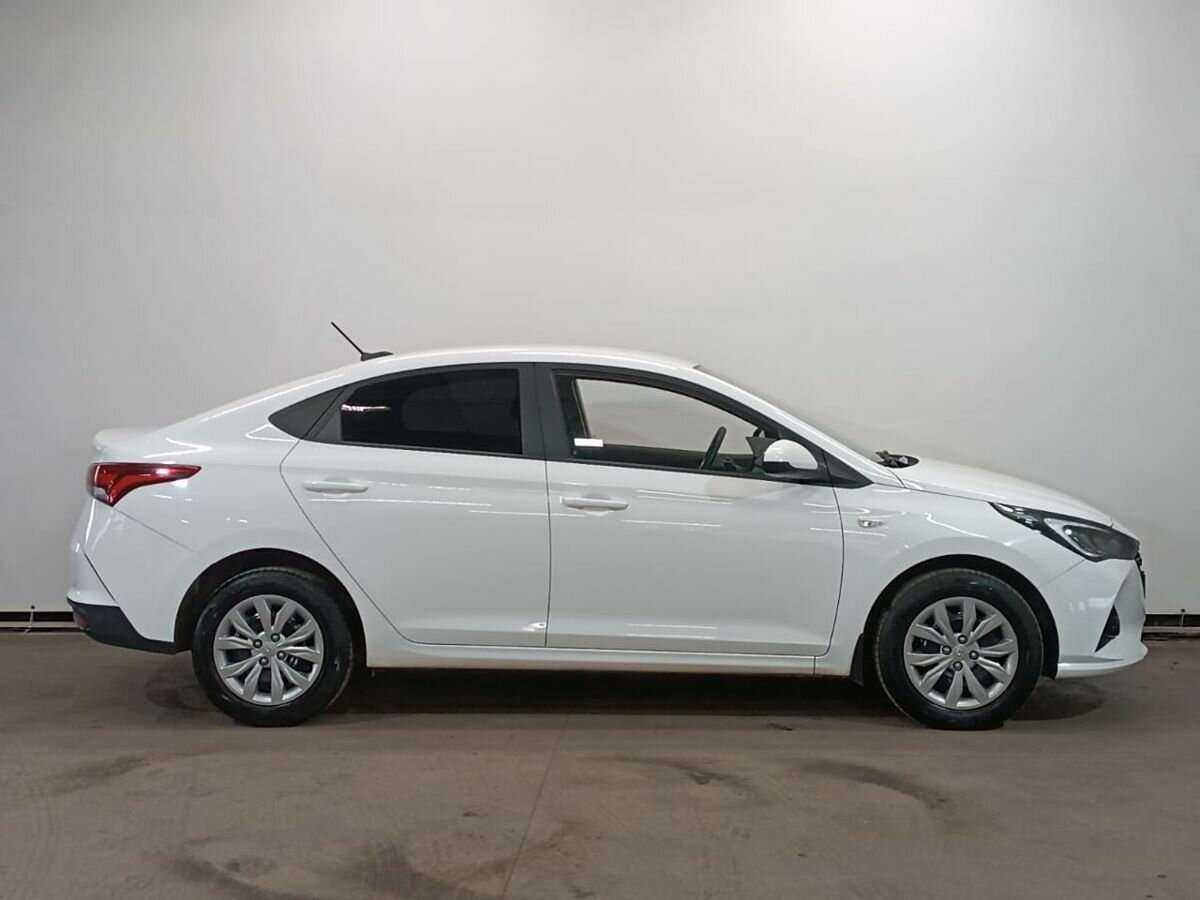 Купить Hyundai Solaris, 2022, 72 045 км.. Фото: #3