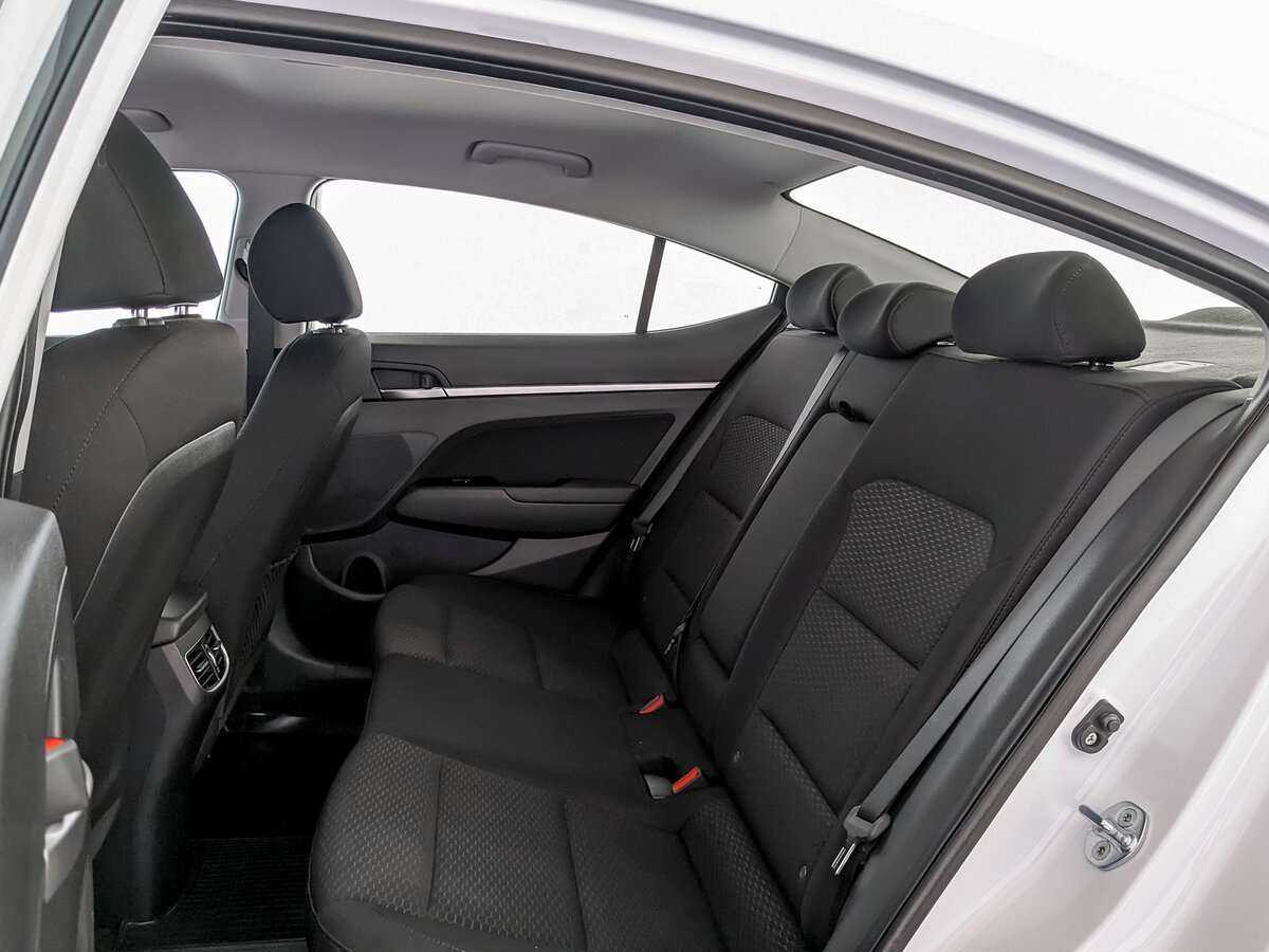 Купить Hyundai Elantra, 2020, 75 339 км.. Фото: #9