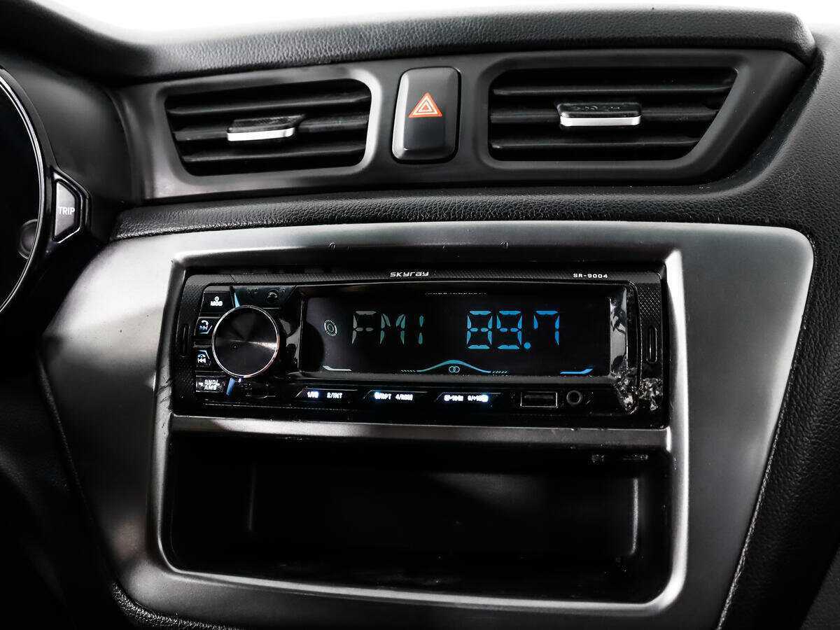 Купить Kia Rio, 2012, 155 596 км.. Фото: #12