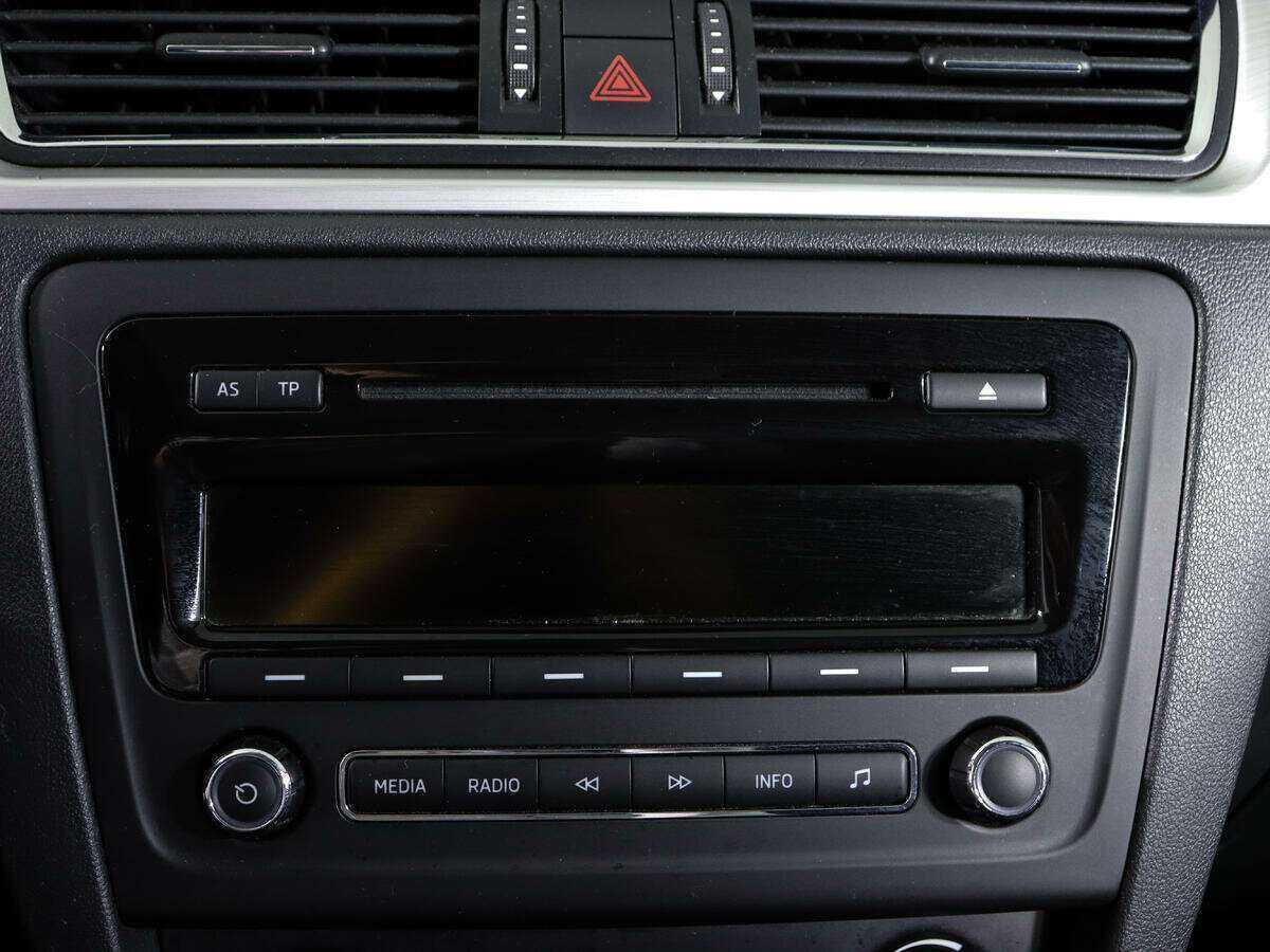 Купить Skoda Rapid, 2014, 124 321 км.. Фото: #18