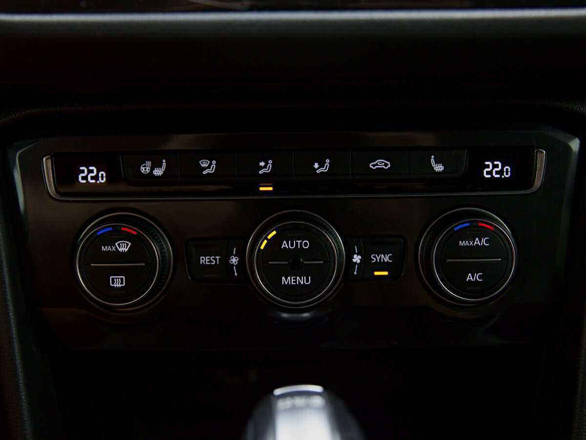 Купить Volkswagen Tiguan, 2018, 72 531 км.. Фото: #11