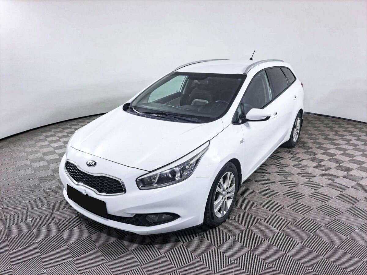 Купить Kia Ceed, 2012, 327 948 км.. Фото: #0