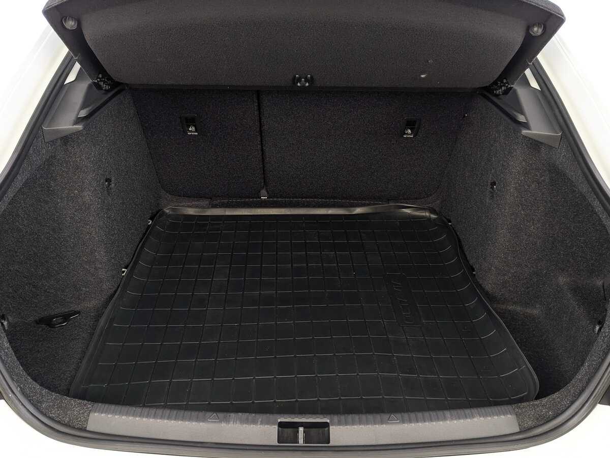 Купить Skoda Octavia, 2019, 79 692 км.. Фото: #9