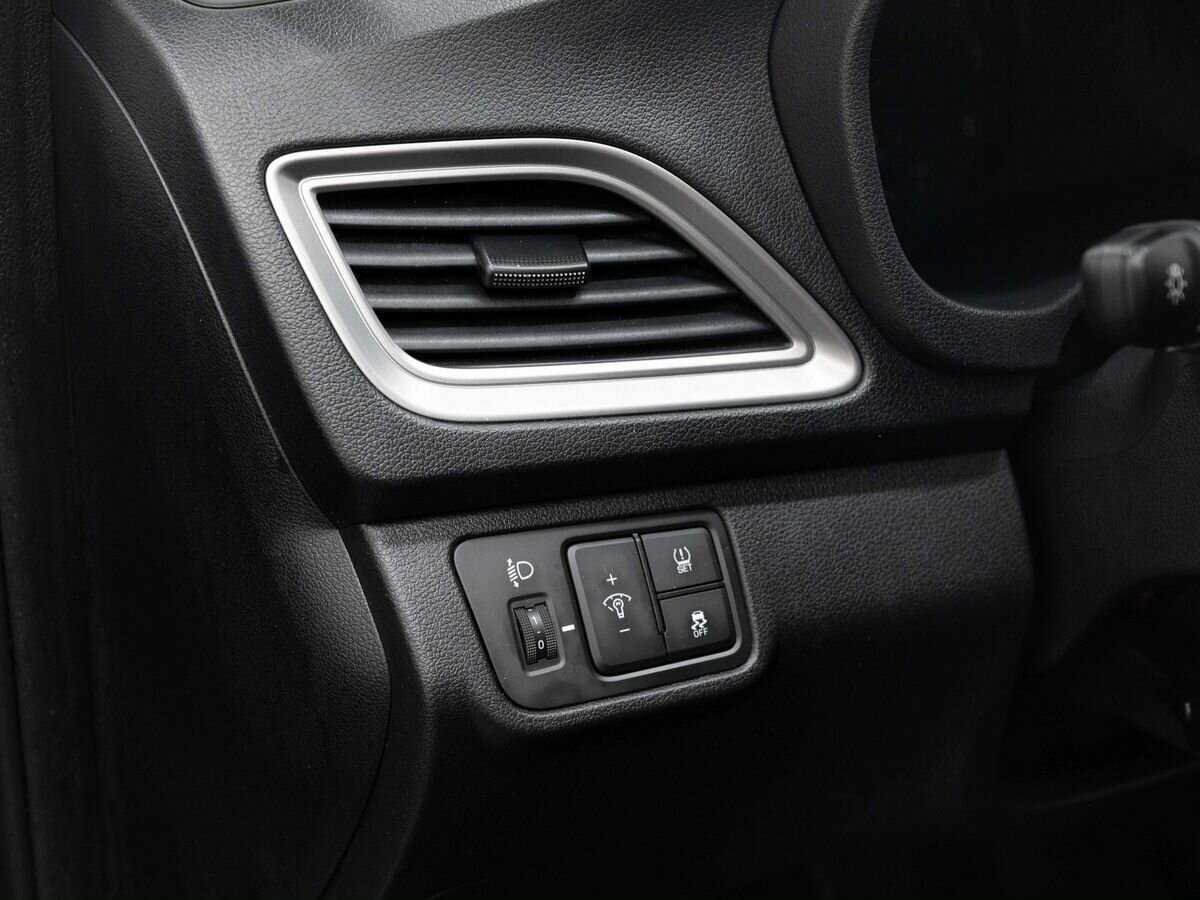 Купить Hyundai Solaris, 2019, 36 124 км.. Фото: #19