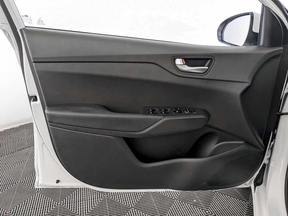 Купить Hyundai Solaris, 2021, 66 252 км.. Фото: #15