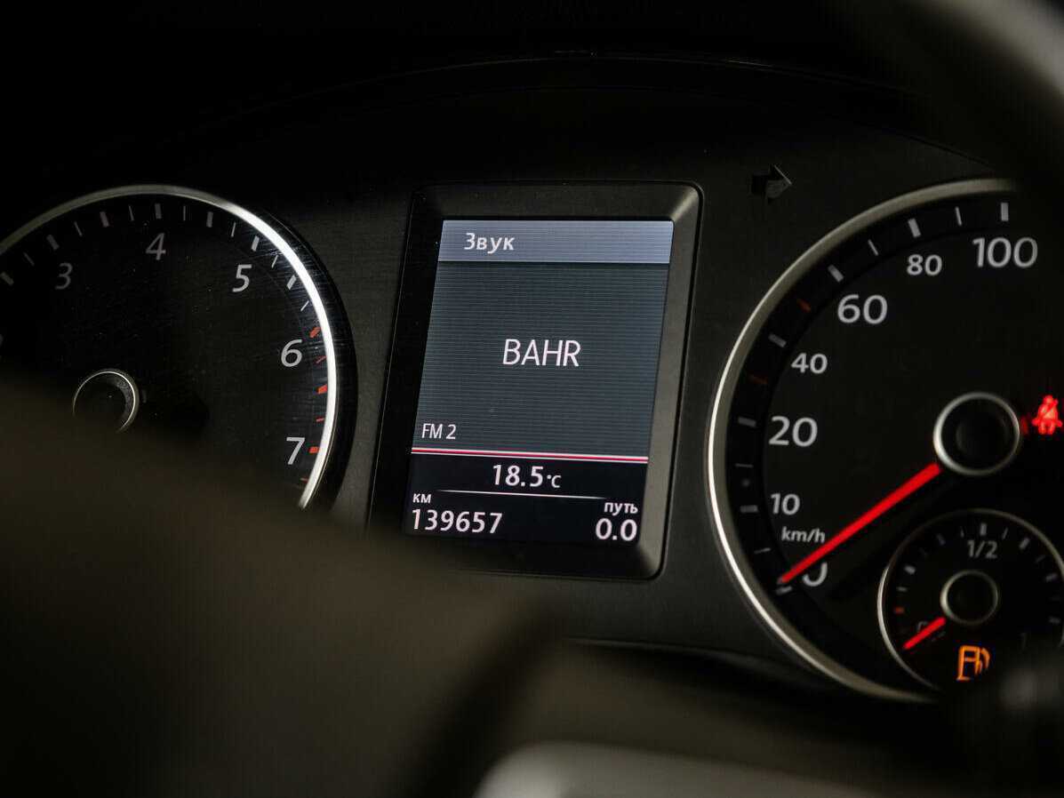 Купить Volkswagen Tiguan, 2012, 139 390 км.. Фото: #11