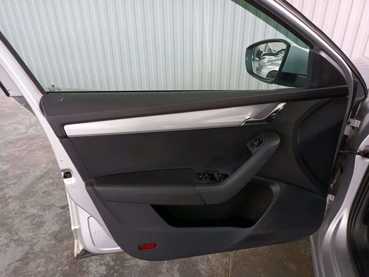 Купить Skoda Octavia, 2014, 132 058 км.. Фото: #15