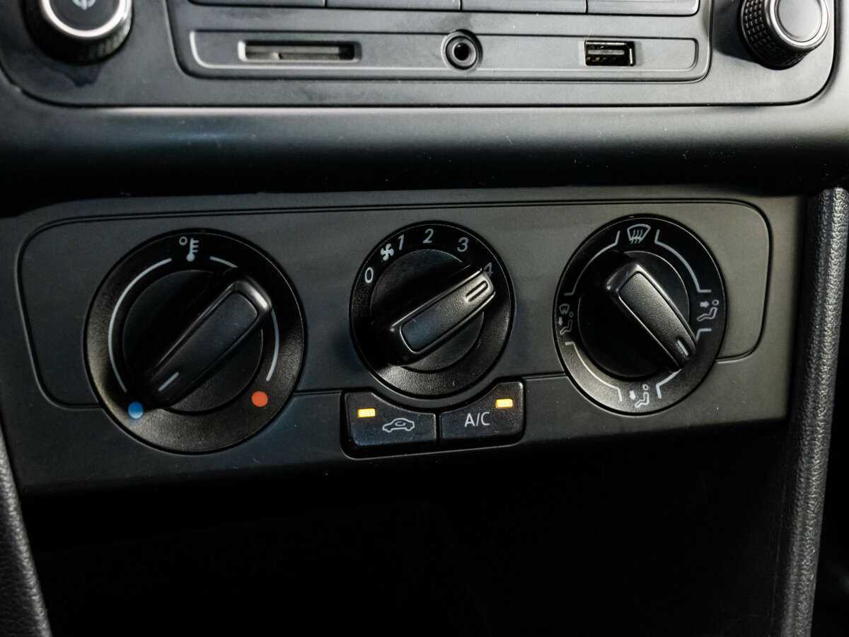 Купить Volkswagen Polo, 2016, 230 690 км.. Фото: #11