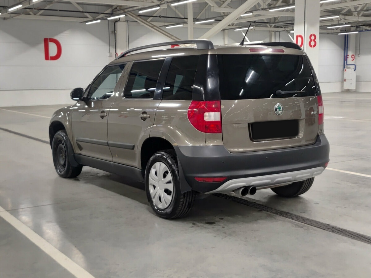 Купить Skoda Yeti, 2012, 228 335 км.. Фото: #6