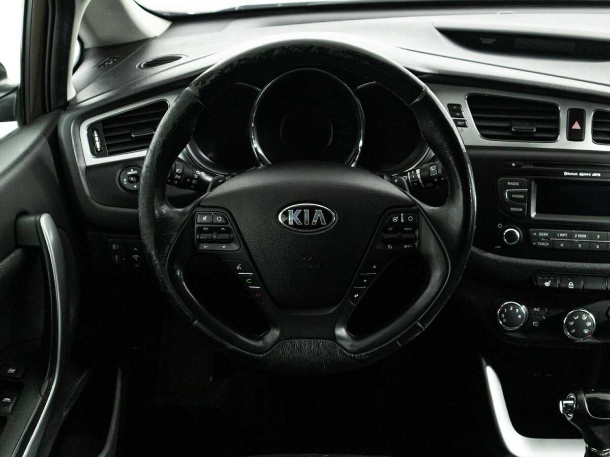 Купить Kia Ceed, 2013, 193 657 км.. Фото: #15