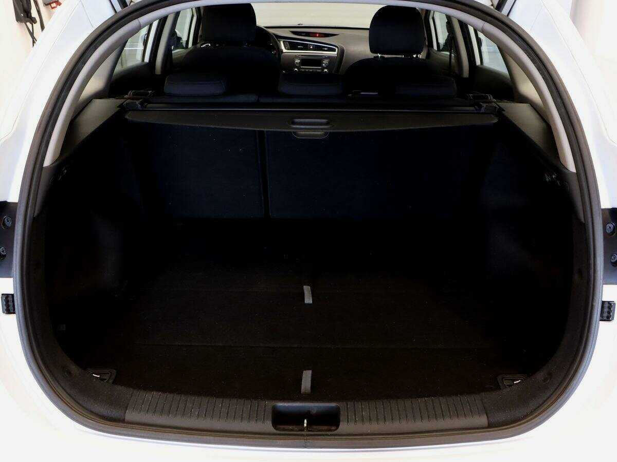 Купить Kia Ceed, 2018, 94 211 км.. Фото: #12