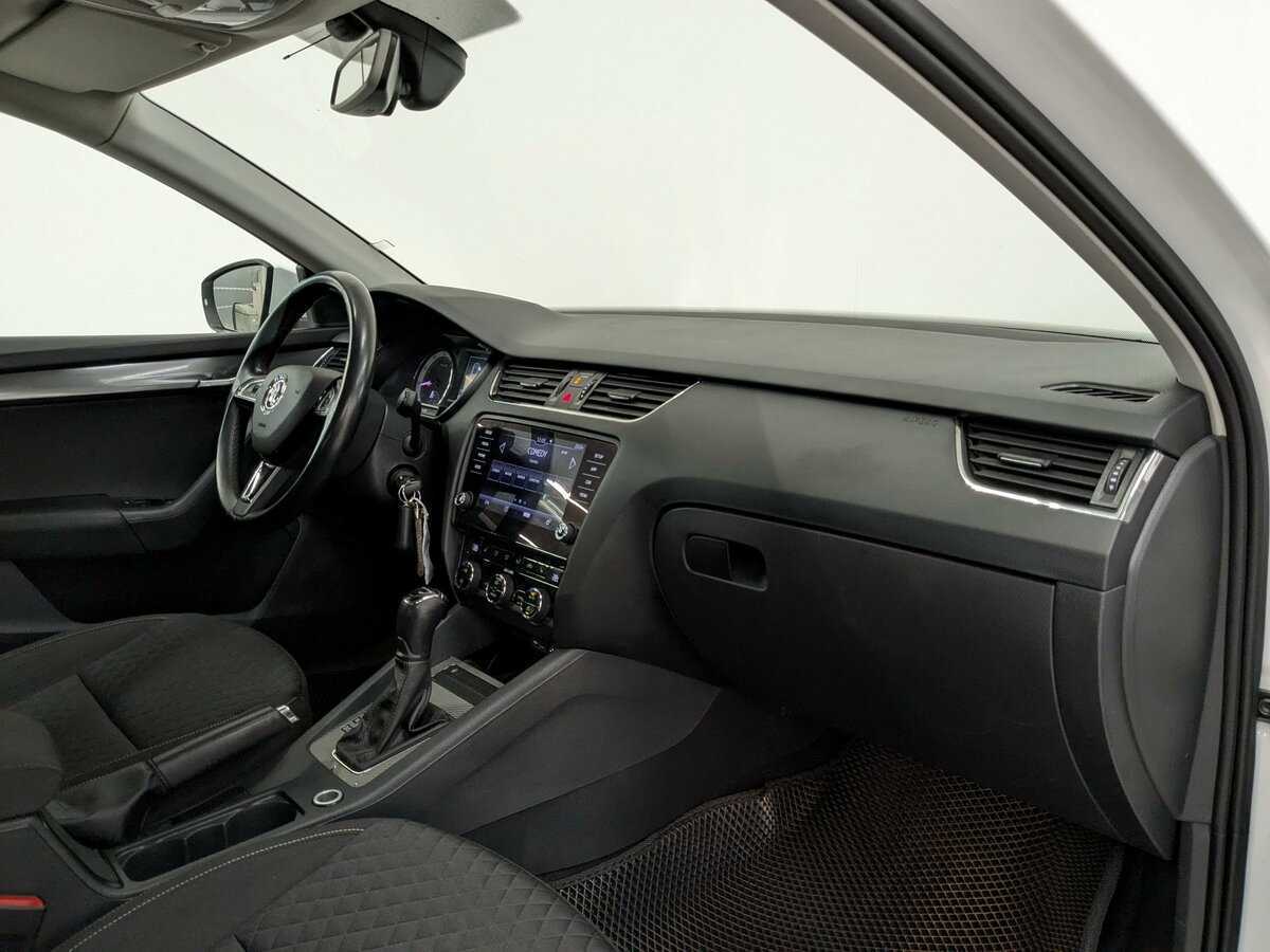 Купить Skoda Octavia, 2017, 216 162 км.. Фото: #10