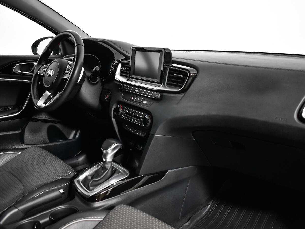Купить Kia Ceed, 2019, 84 928 км.. Фото: #4