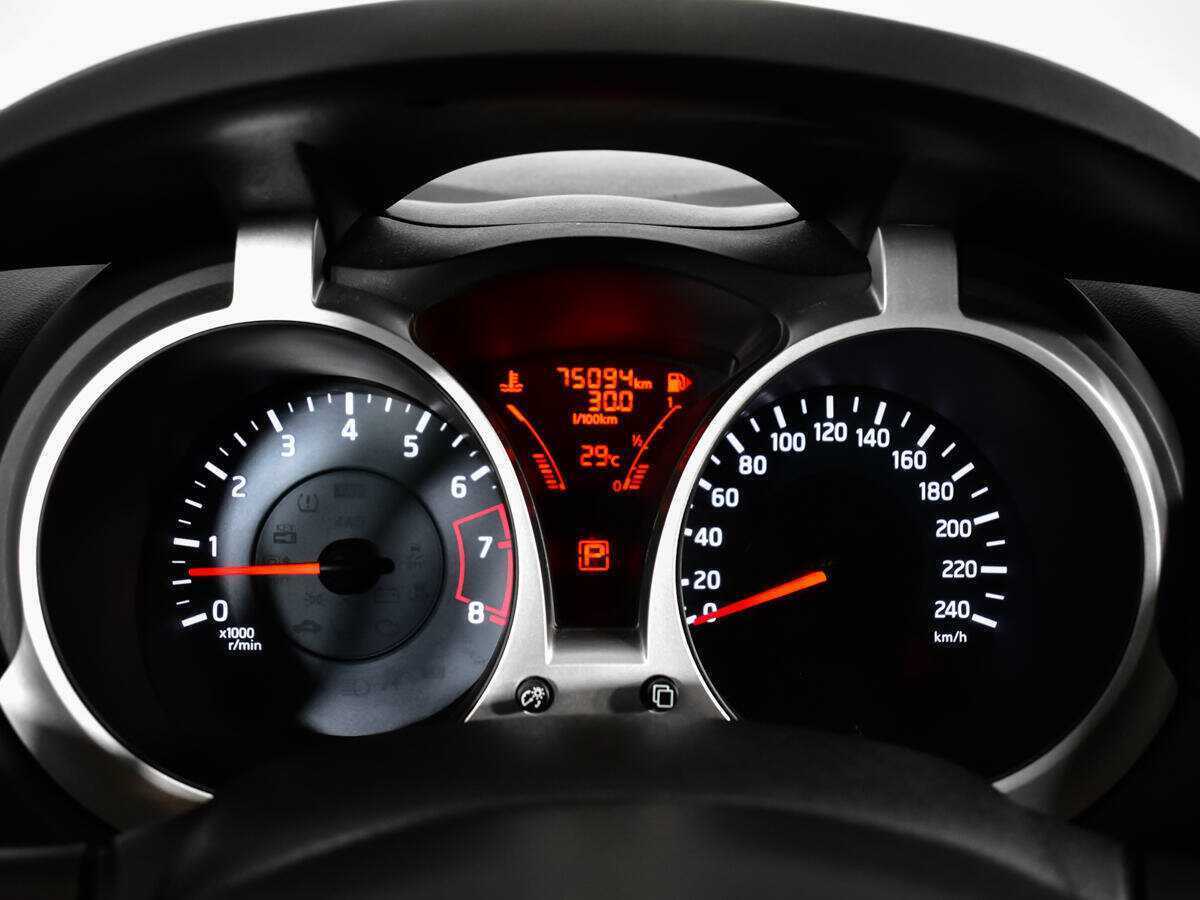 Купить Nissan Juke, 2014, 75 090 км.. Фото: #10