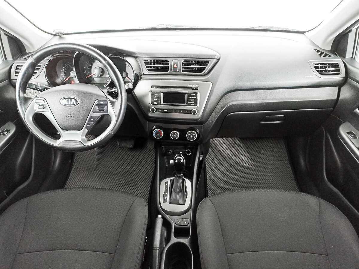 Купить Kia Rio, 2017, 127 733 км.. Фото: #11