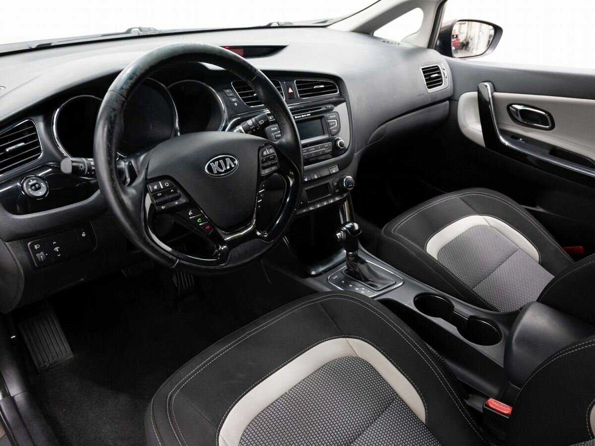 Купить Kia Ceed, 2013, 195 000 км.. Фото: #6