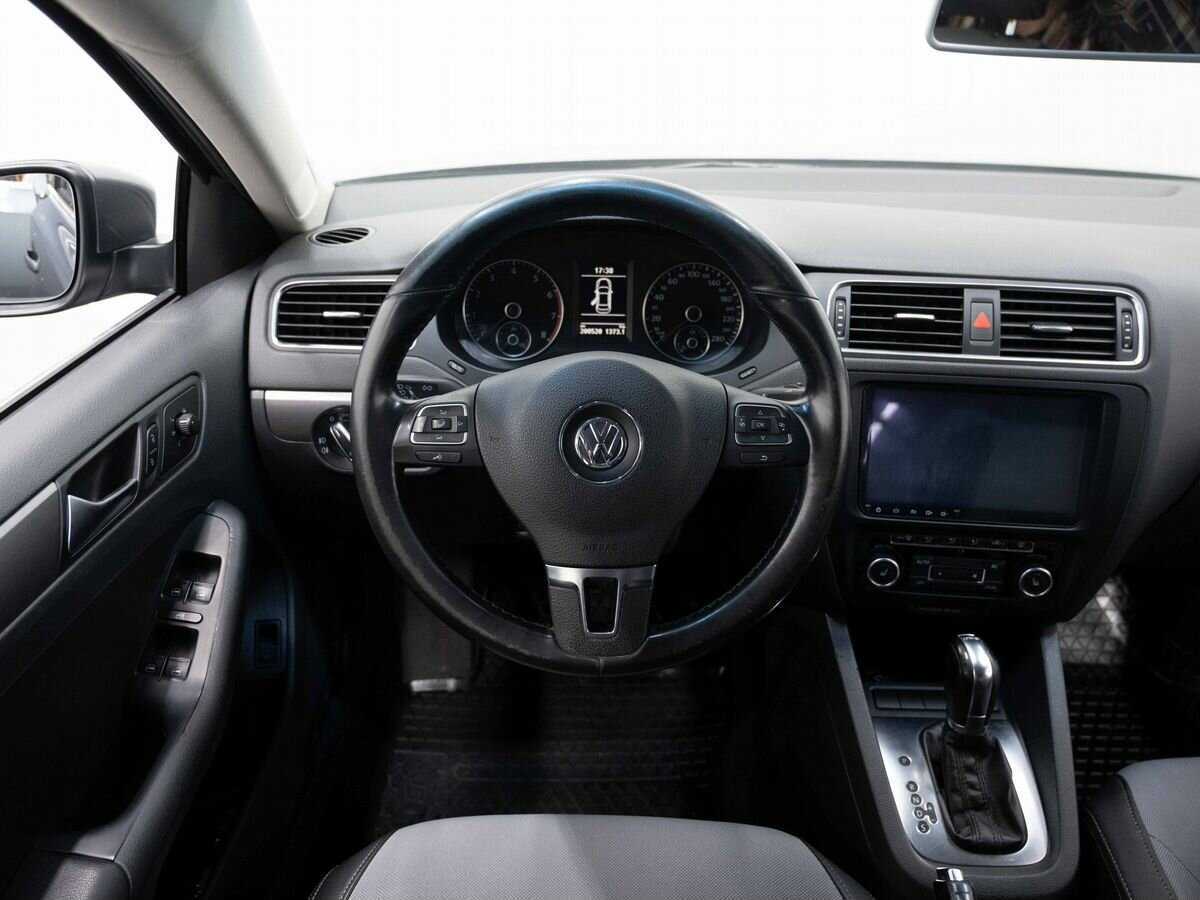 Купить Volkswagen Jetta, 2012, 200 216 км.. Фото: #13