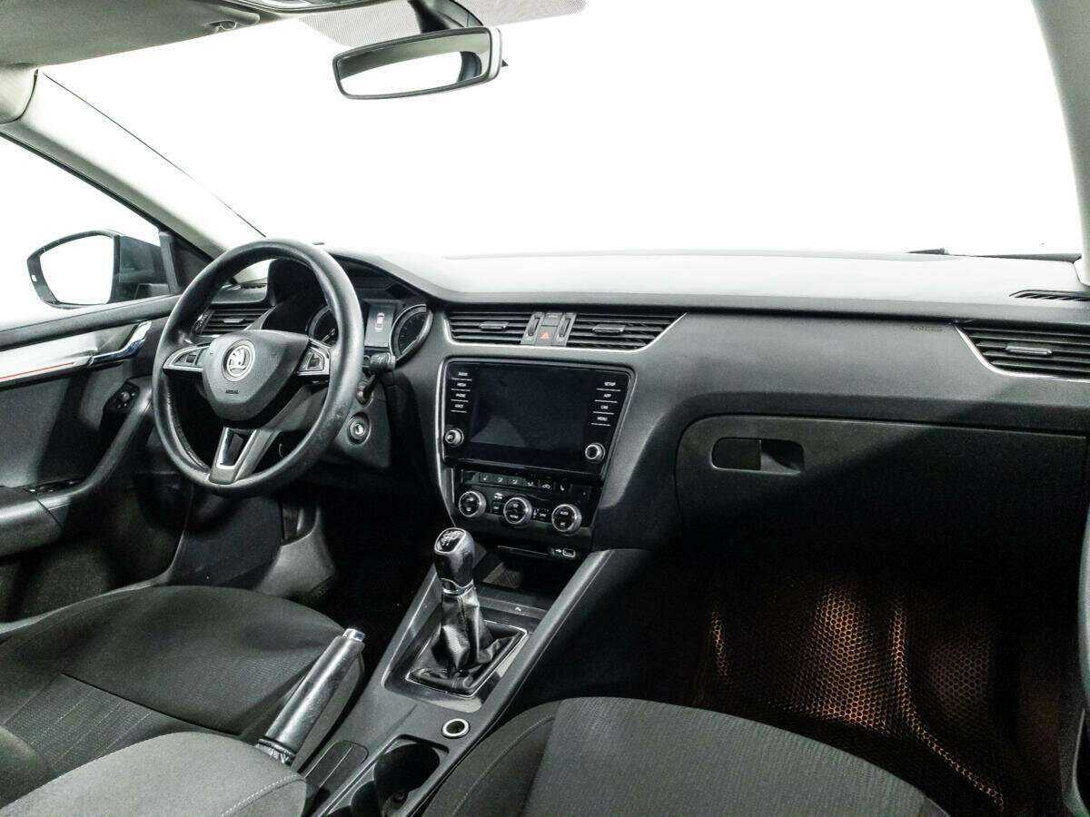 Купить Skoda Octavia, 2018, 311 613 км.. Фото: #8