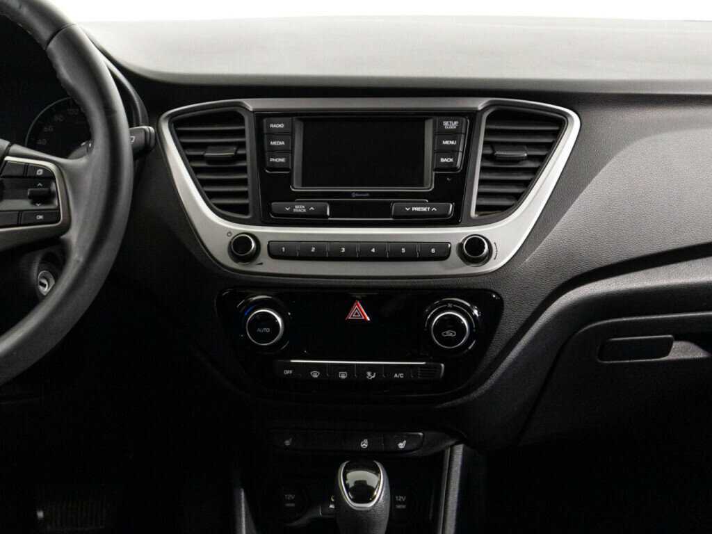 Купить Hyundai Solaris, 2017, 64 830 км.. Фото: #13