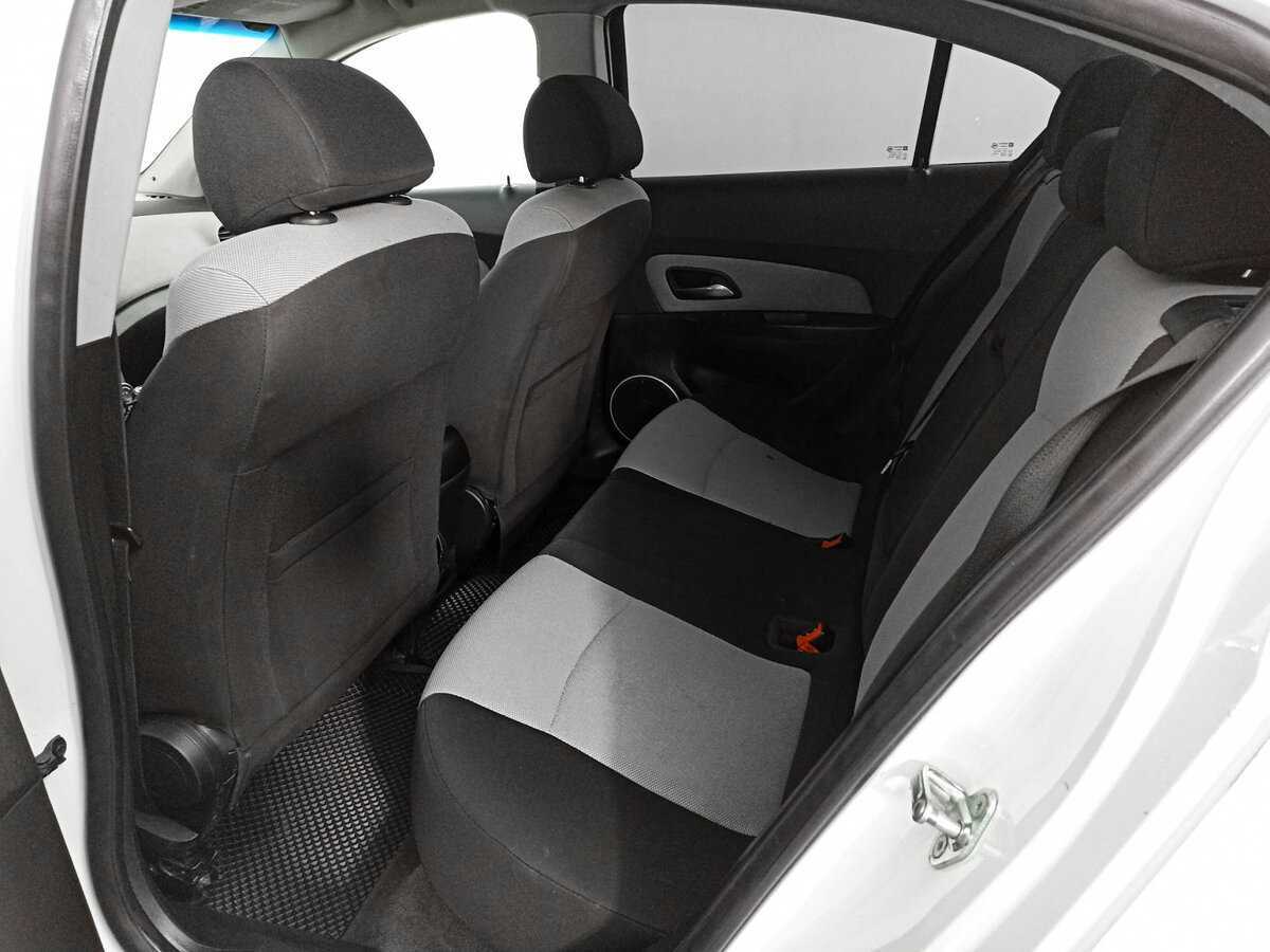 Купить Chevrolet Cruze, 2012, 311 653 км.. Фото: #9
