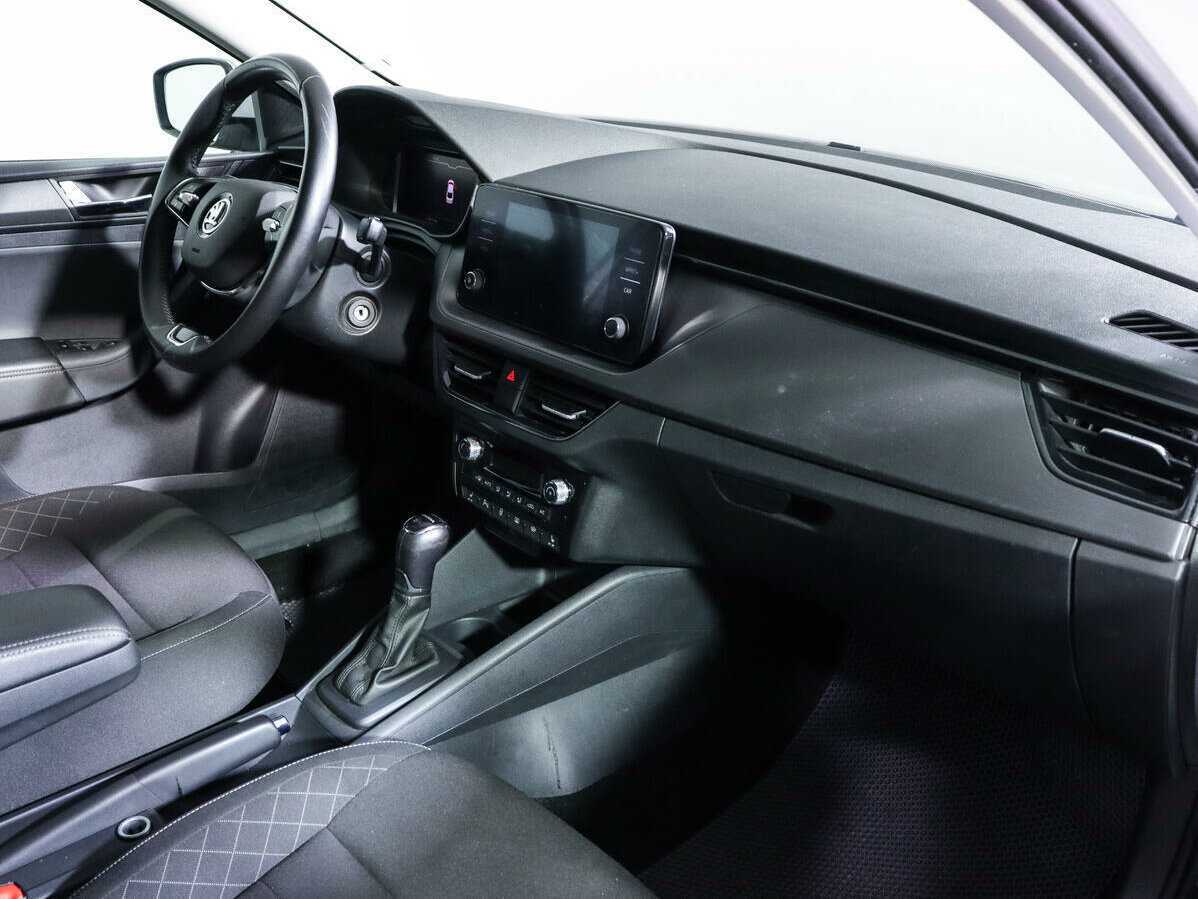 Купить Skoda Rapid, 2021, 102 235 км.. Фото: #8