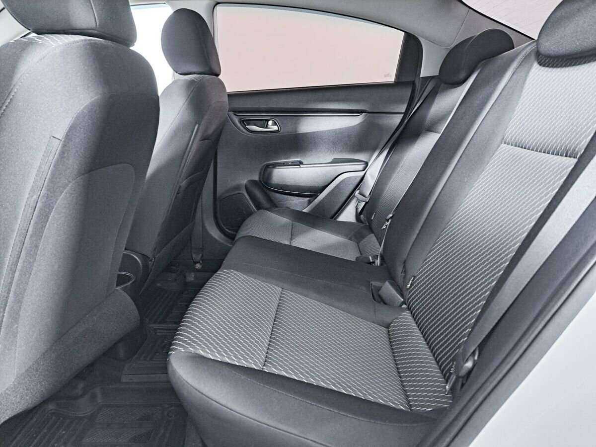 Купить Kia Rio, 2017, 41 636 км.. Фото: #11