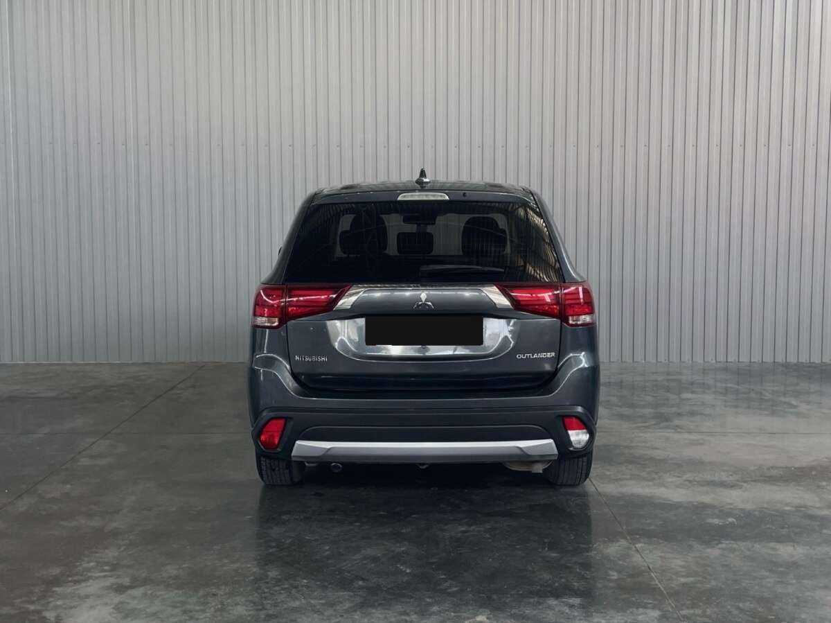Купить Mitsubishi Outlander, 2018, 126 982 км.. Фото: #5
