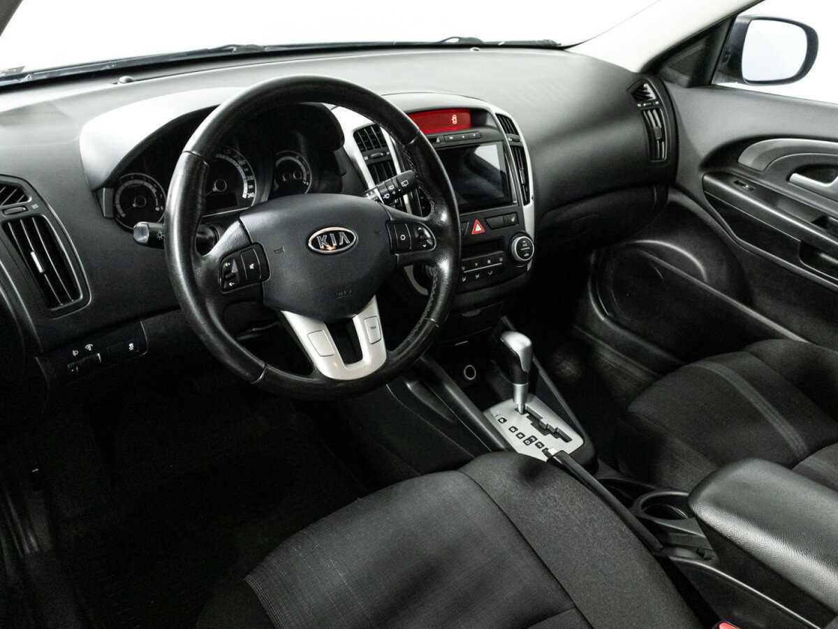 Купить Kia Ceed, 2012, 151 336 км.. Фото: #10