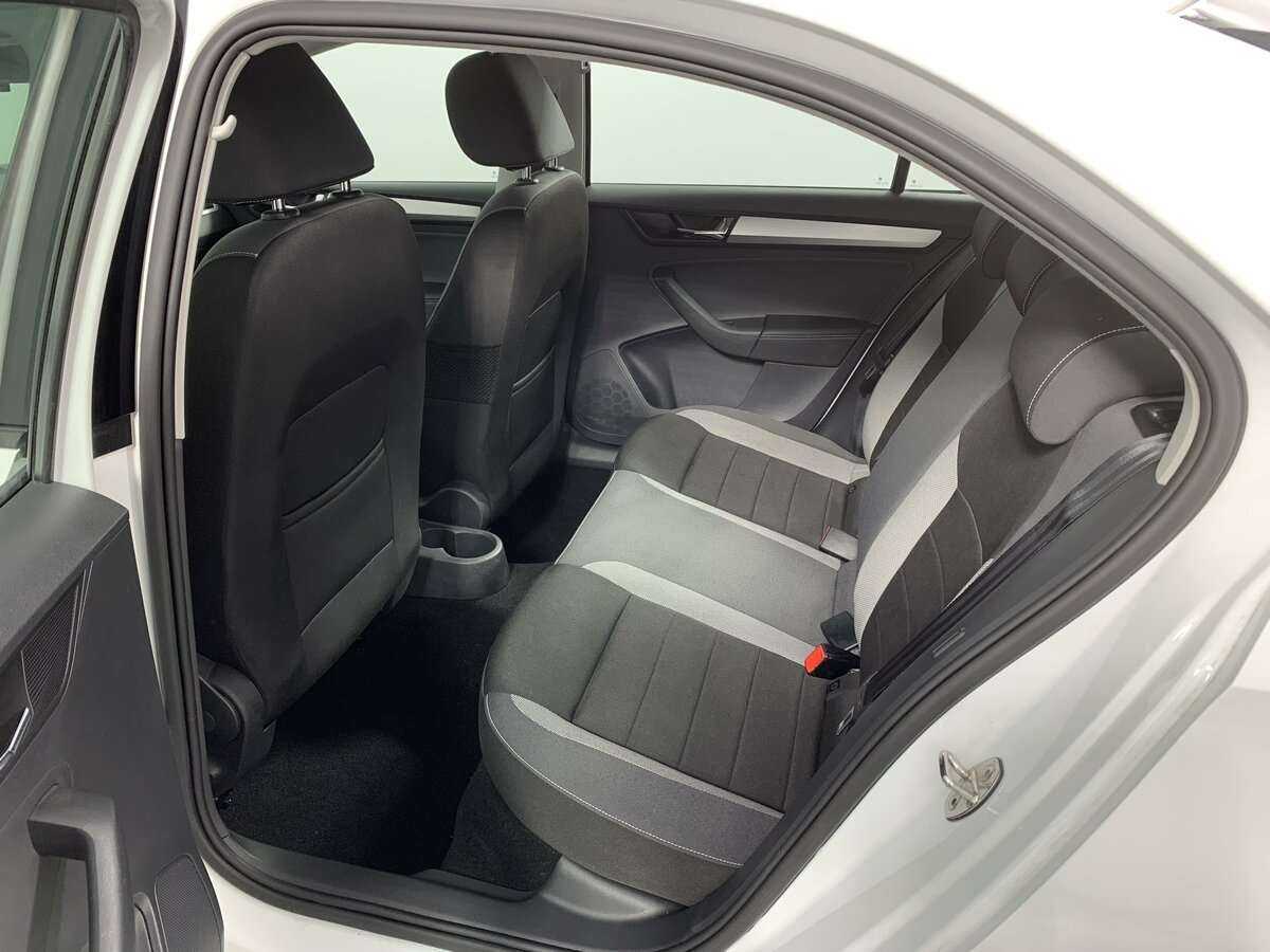 Купить Skoda Rapid, 2019, 120 541 км.. Фото: #9