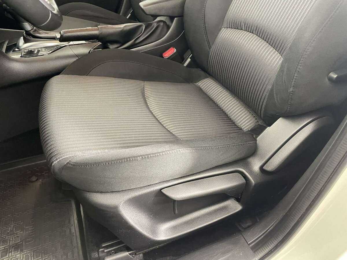 Купить Mazda 3, 2014, 74 028 км.. Фото: #8