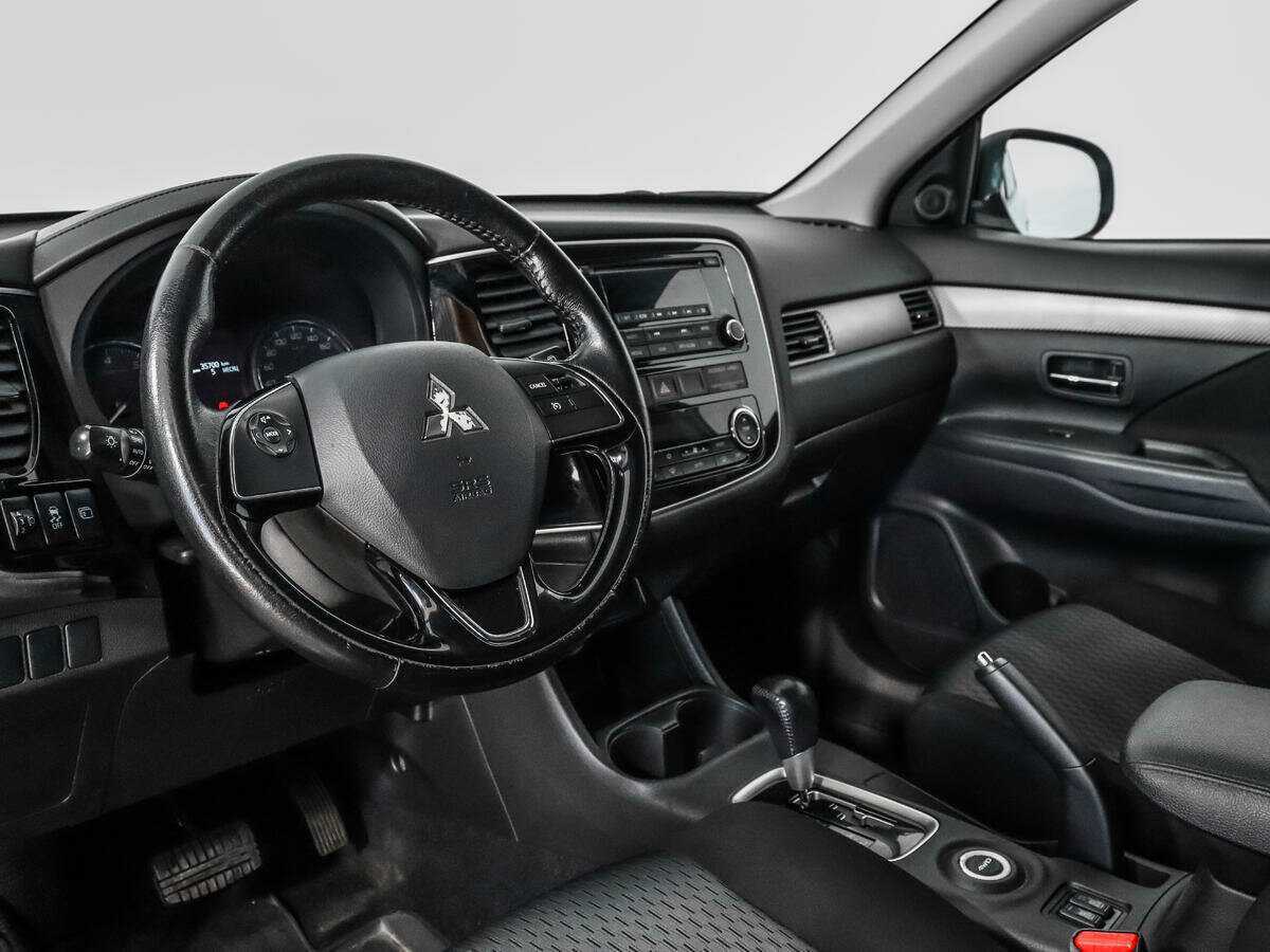 Купить Mitsubishi Outlander, 2015, 99 353 км.. Фото: #8