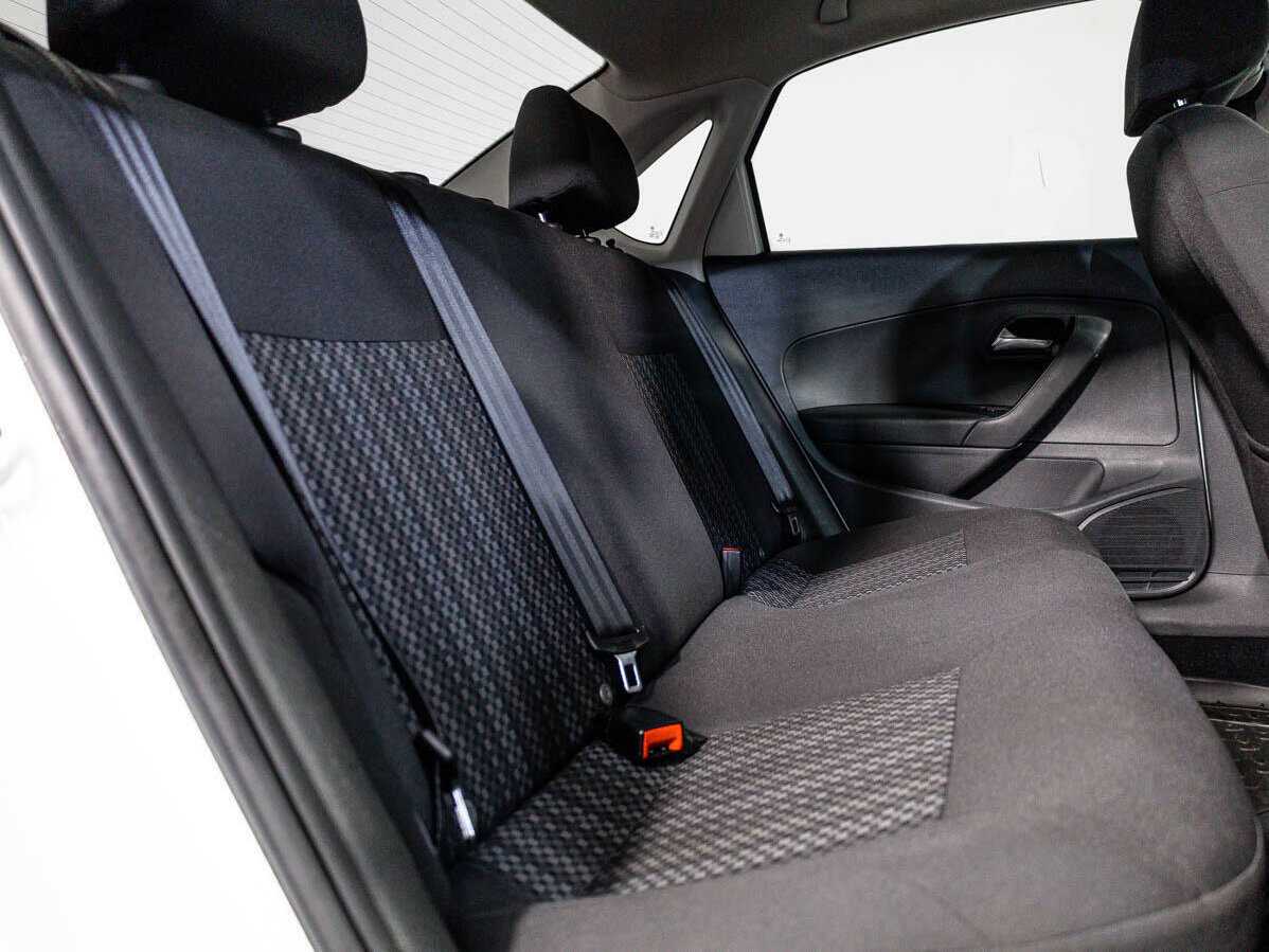 Купить Volkswagen Polo, 2015, 156 709 км.. Фото: #11