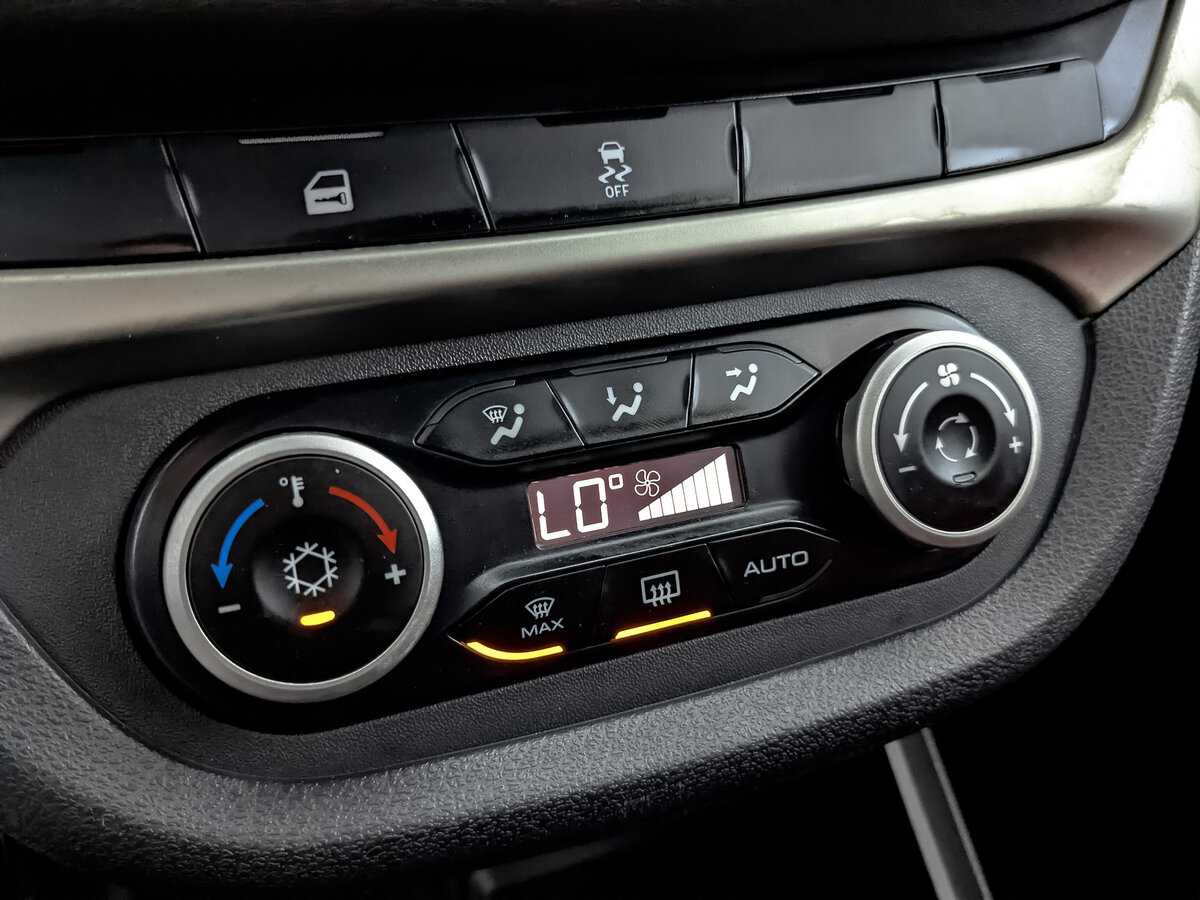 Купить Lada (ВАЗ) Vesta, 2019, 91 975 км.. Фото: #21