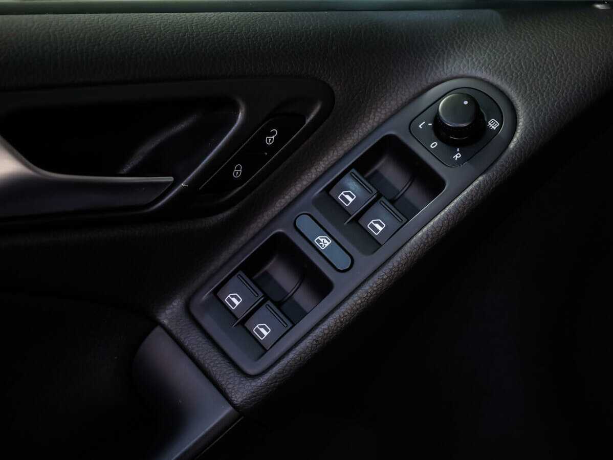 Купить Volkswagen Golf, 2012, 92 591 км.. Фото: #16