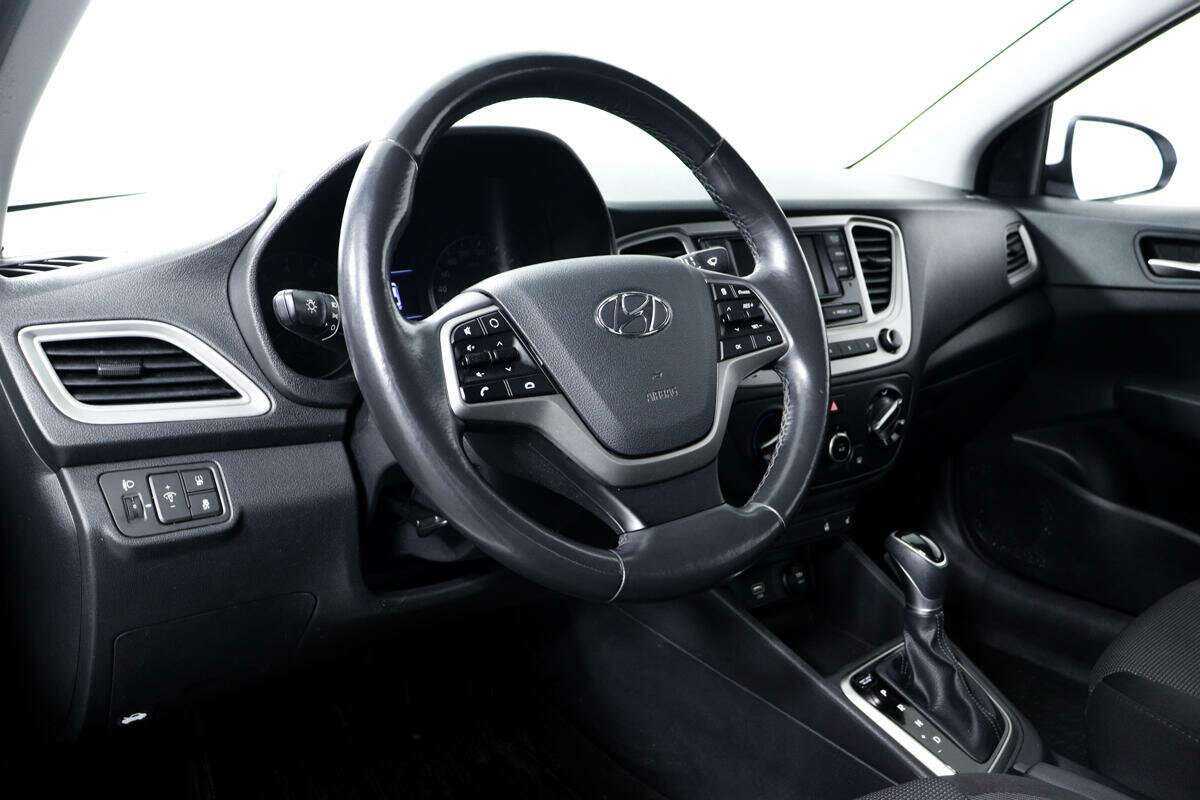 Купить Hyundai Solaris, 2019, 58 063 км.. Фото: #12