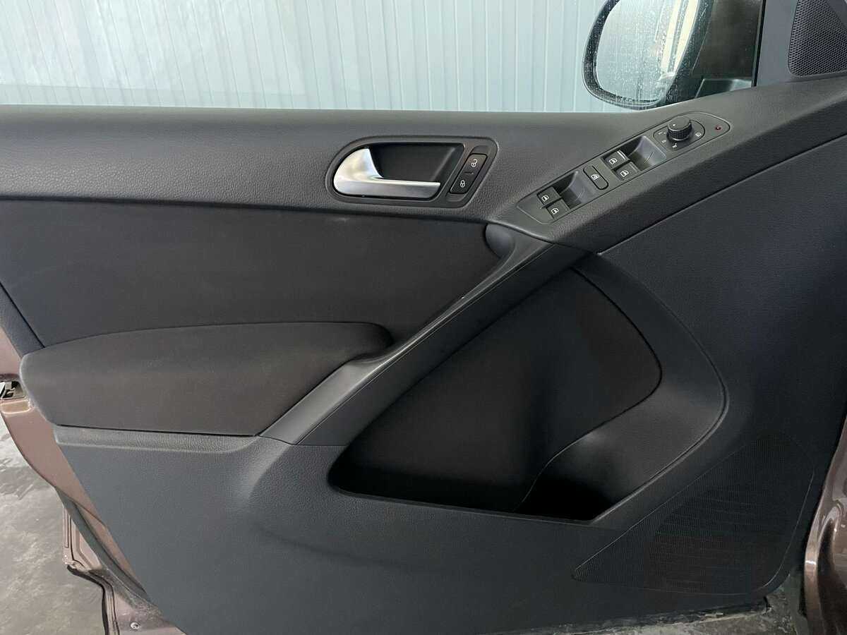 Купить Volkswagen Tiguan, 2014, 203 000 км.. Фото: #17