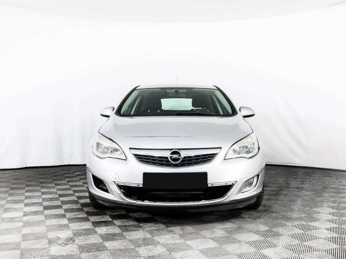 Купить Opel Astra, 2012, 122 397 км.. Фото: #1