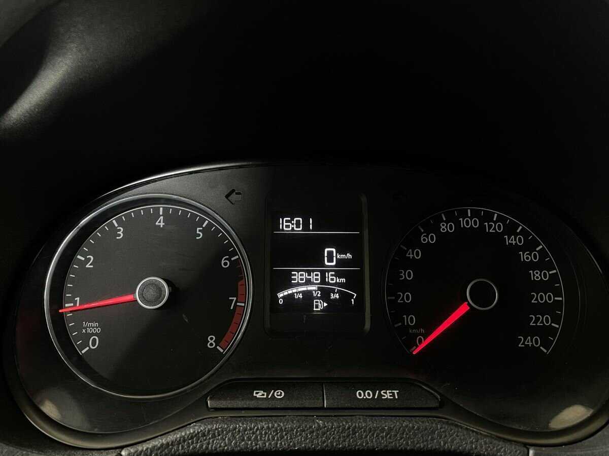 Купить Volkswagen Polo, 2017, 384 816 км.. Фото: #10