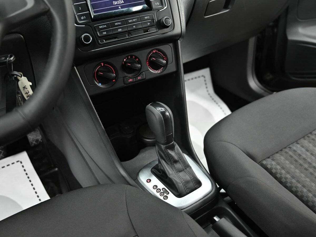 Купить Volkswagen Polo, 2017, 113 000 км.. Фото: #10