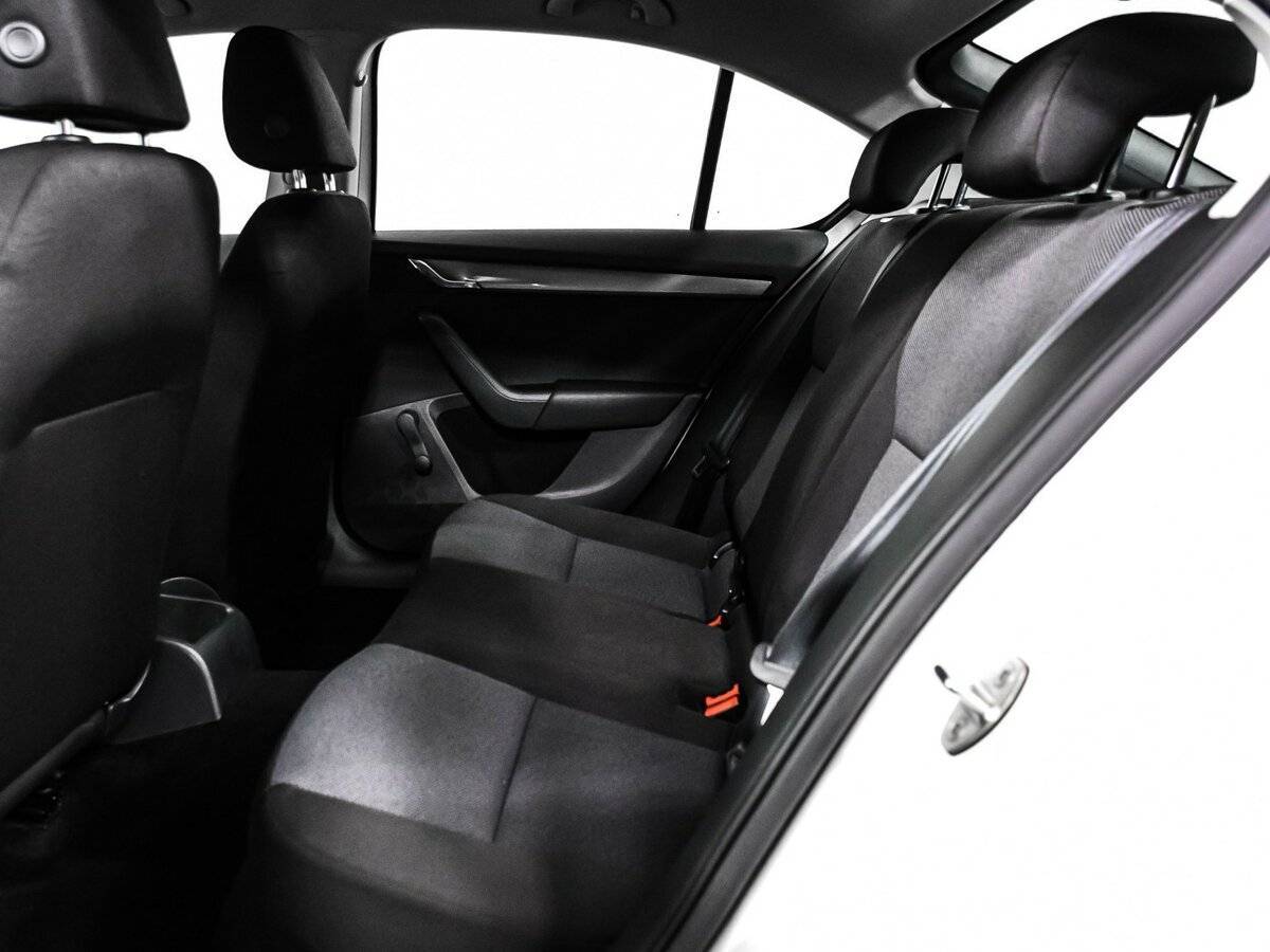 Купить Skoda Octavia, 2015, 101 950 км.. Фото: #12