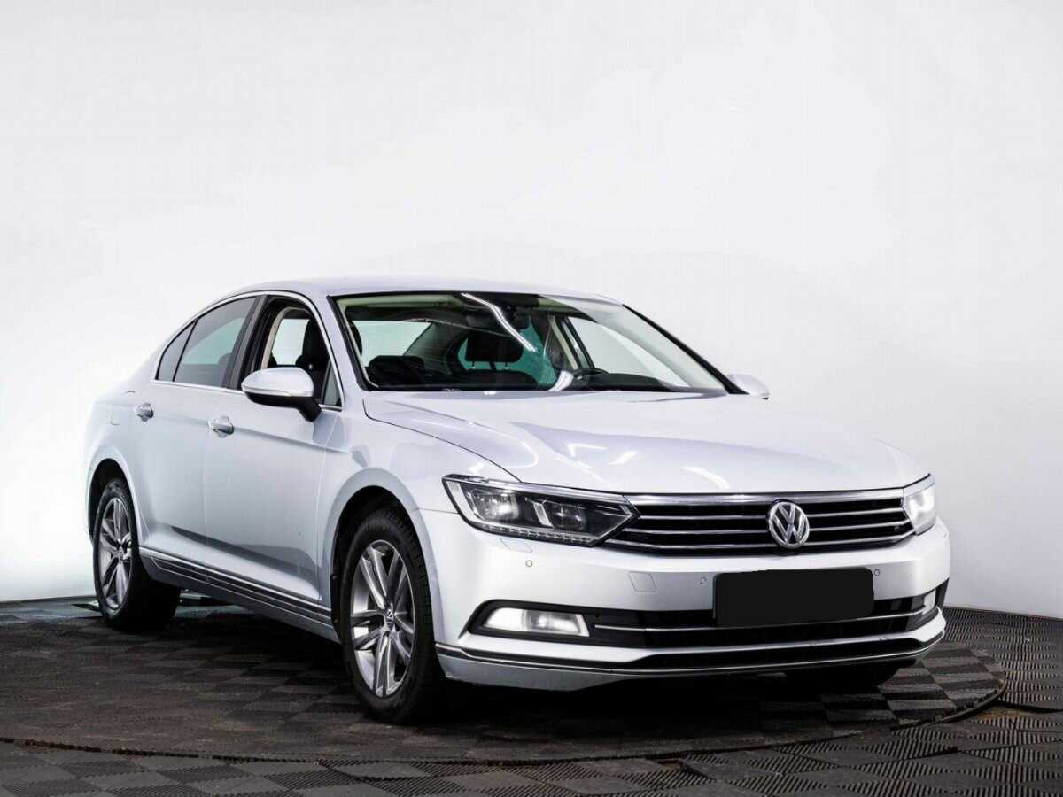 Купить Volkswagen Passat, 2017, 161 362 км.. Фото: #2