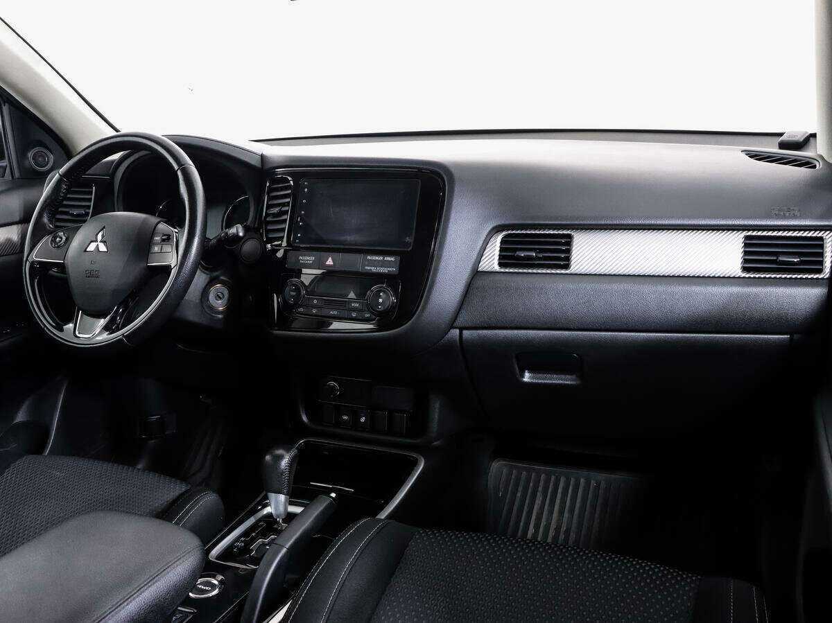 Купить Mitsubishi Outlander, 2018, 203 347 км.. Фото: #6