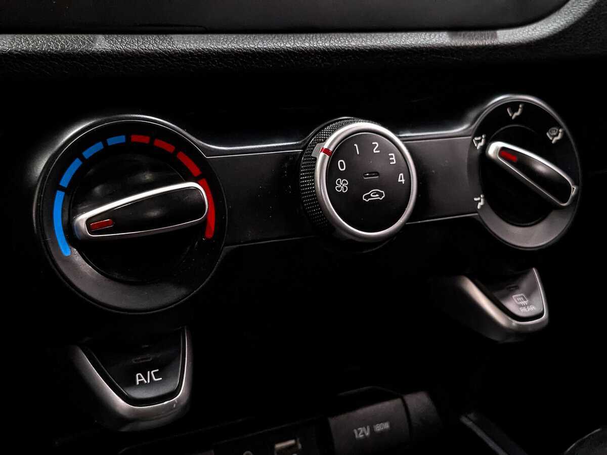 Купить Kia Rio, 2020, 204 644 км.. Фото: #17