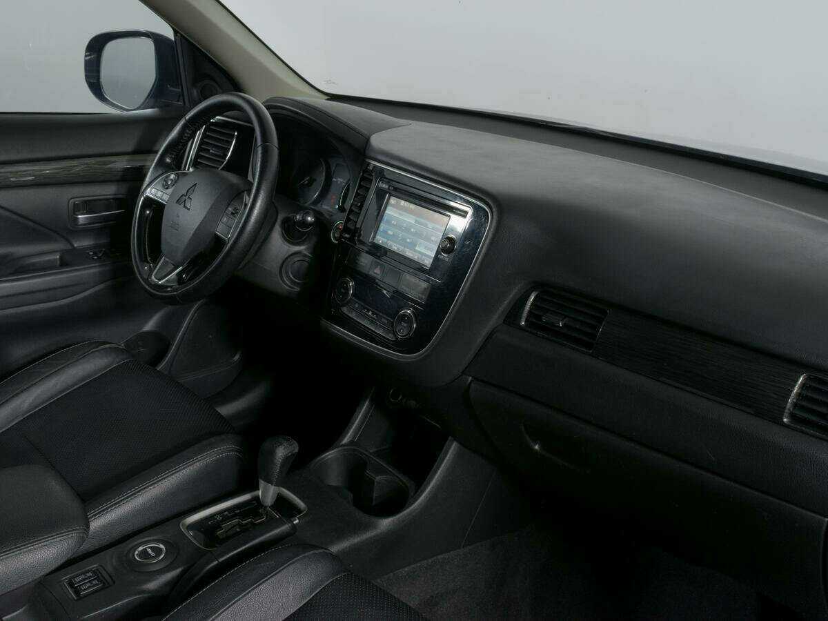 Купить Mitsubishi Outlander, 2016, 120 110 км.. Фото: #6