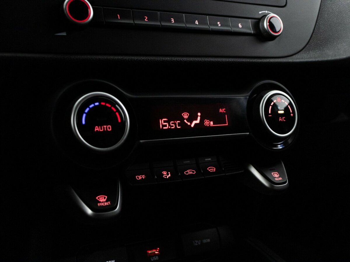 Купить Kia Rio, 2021, 67 739 км.. Фото: #14