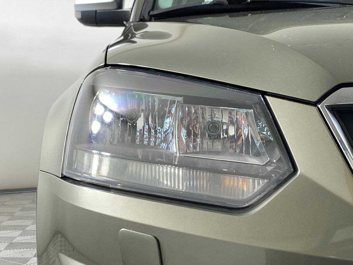 Купить Skoda Yeti, 2014, 191 235 км.. Фото: #9