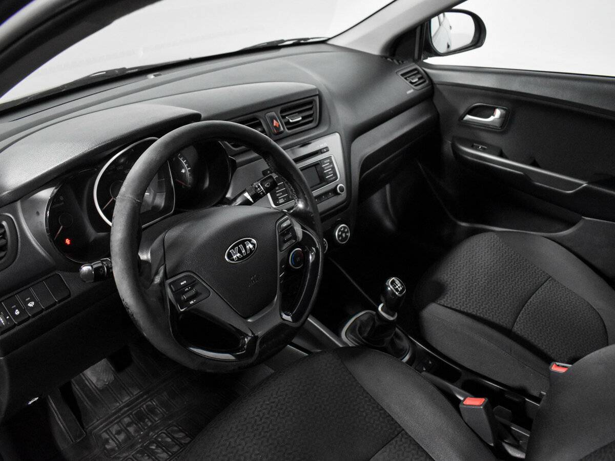 Купить Kia Rio, 2016, 387 380 км.. Фото: #8