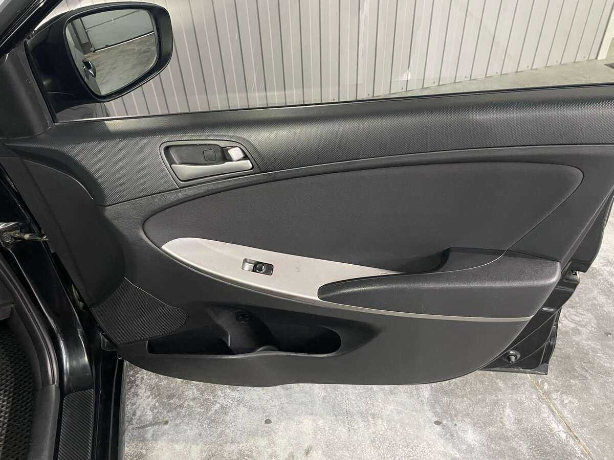 Купить Hyundai Solaris, 2016, 157 979 км.. Фото: #21