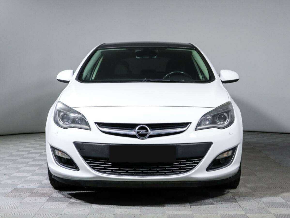 Купить Opel Astra, 2012, 117 438 км.. Фото: #1